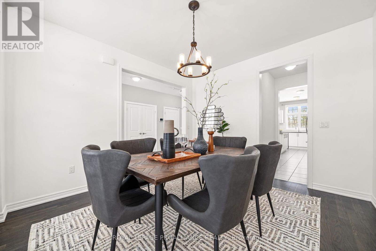 












61 SUMMER BREEZE DRIVE

,
Prince Edward County (Ameliasburg Ward),




Ontario
K0K1L0

