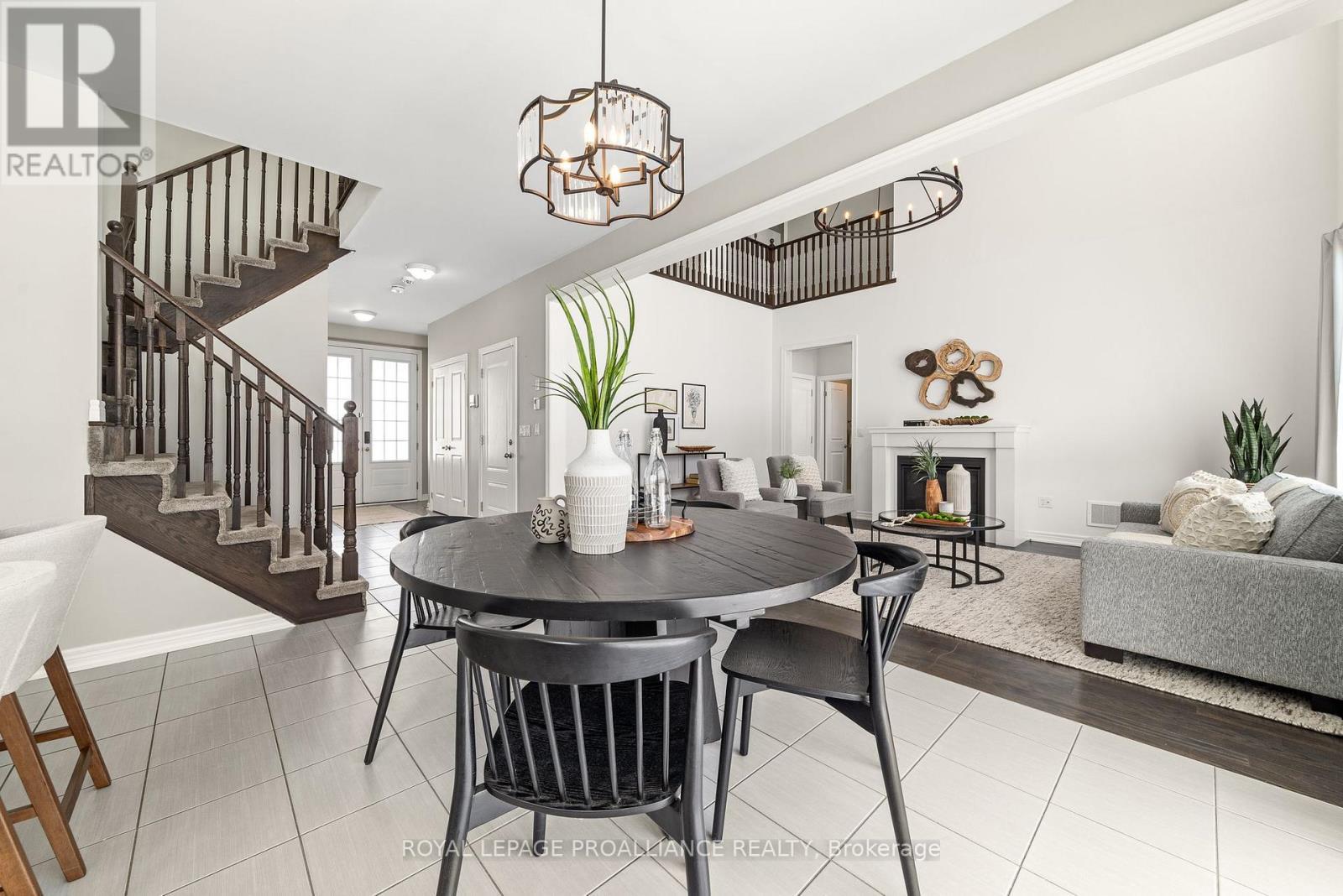 












61 SUMMER BREEZE DRIVE

,
Prince Edward County (Ameliasburg Ward),




Ontario
K0K1L0

