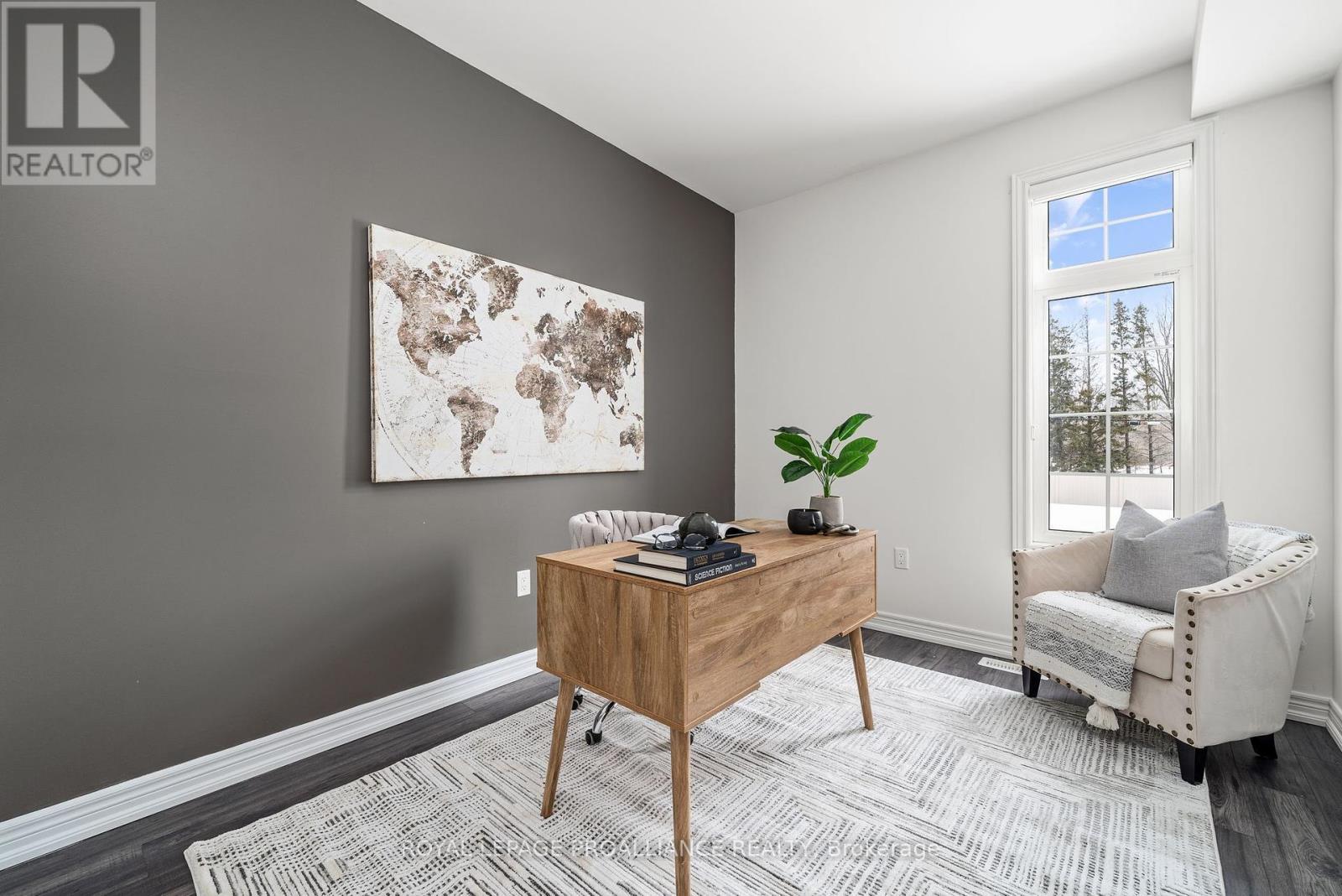 












61 SUMMER BREEZE DRIVE

,
Prince Edward County (Ameliasburg Ward),




Ontario
K0K1L0

