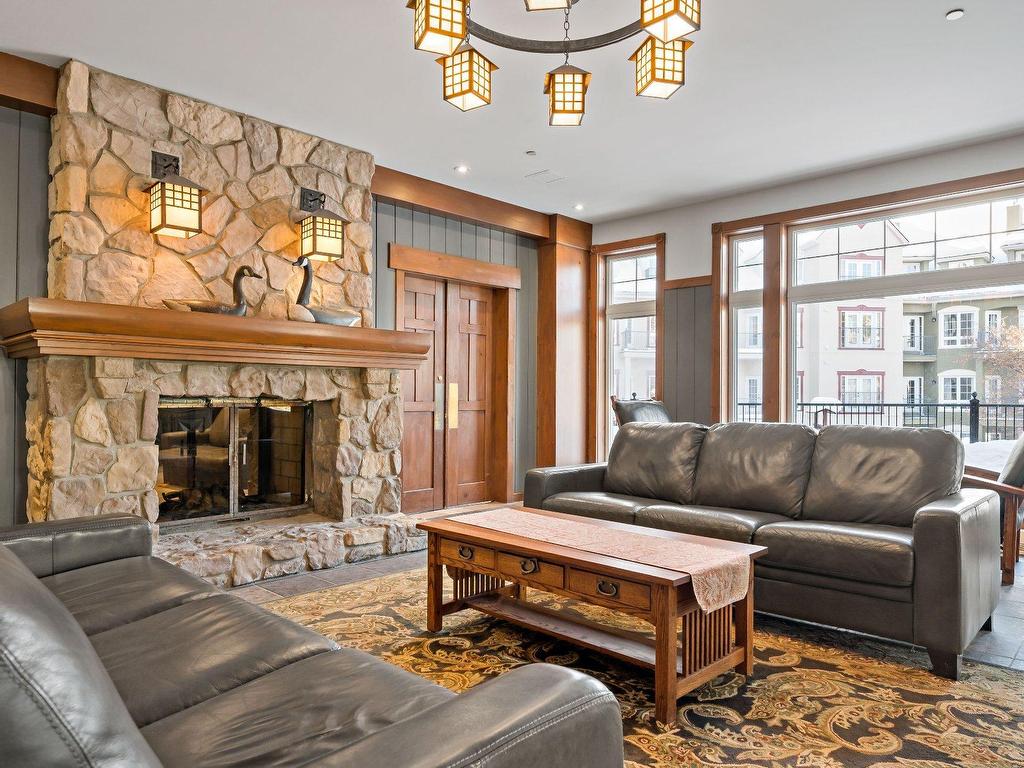 









161


Ch. du Curé-Deslauriers

, 388,
Mont-Tremblant,




QC
J8E1C9

