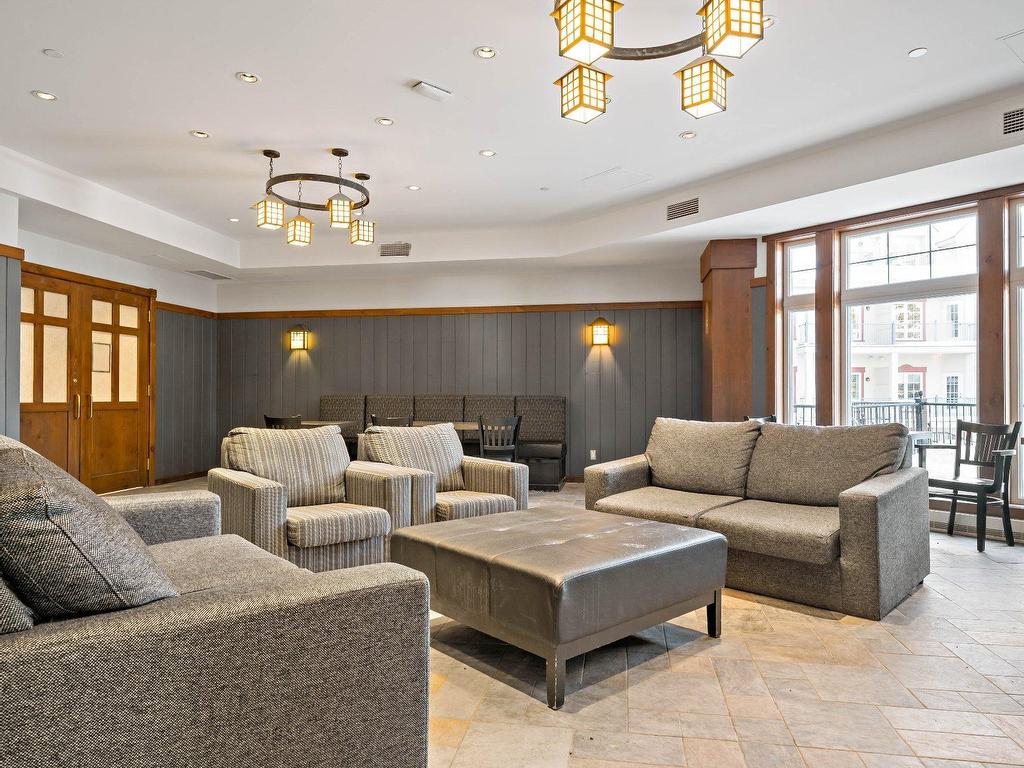 









161


Ch. du Curé-Deslauriers

, 388,
Mont-Tremblant,




QC
J8E1C9

