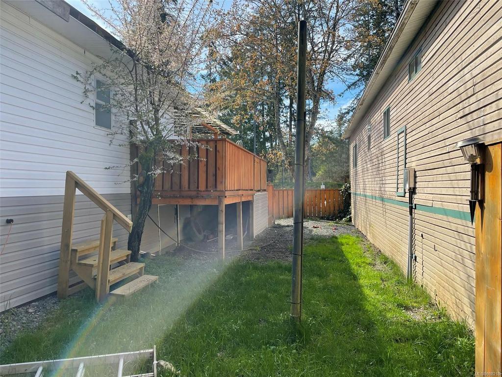 









380


Martindale

Rd, 208,
Parksville,




BC
V9P 1R7

