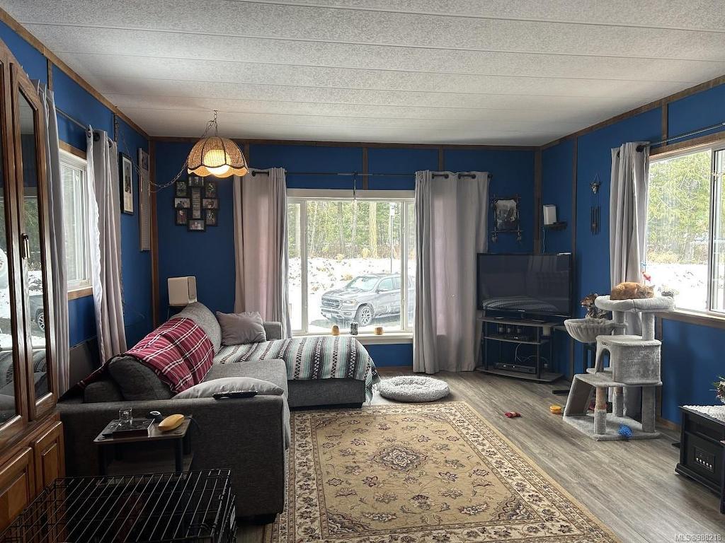 









380


Martindale

Rd, 208,
Parksville,




BC
V9P 1R7

