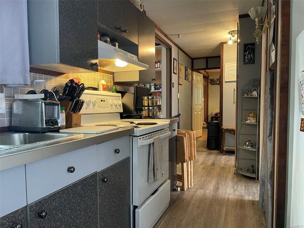 









380


Martindale

Rd, 208,
Parksville,




BC
V9P 1R7

