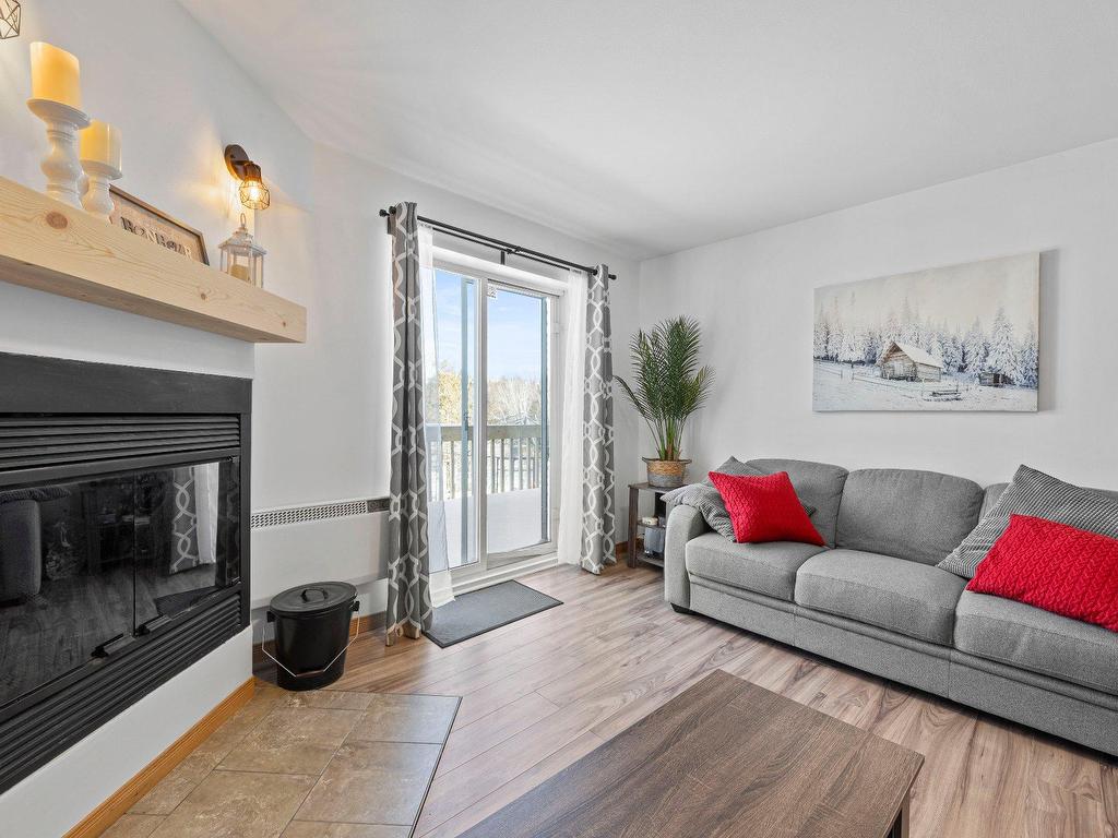 









471


Ch. St-Guillaume

,
Saint-Donat,




QC
J0T2C0


