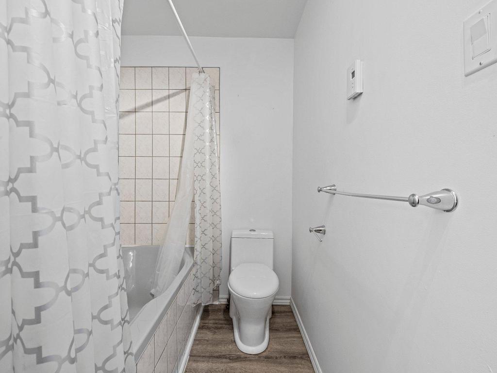 









471


Ch. St-Guillaume

,
Saint-Donat,




QC
J0T2C0

