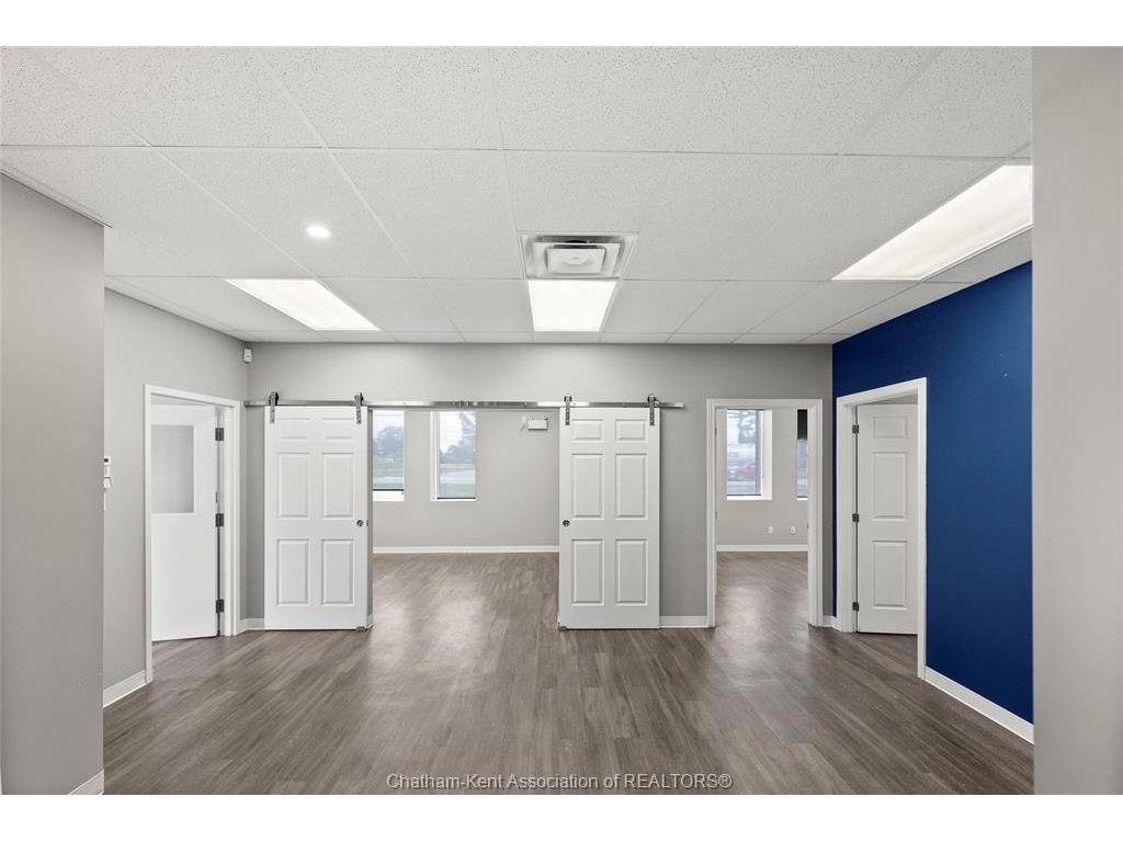 









545


Grand

Avenue East,
Chatham,




ON
N7L 3Z2

