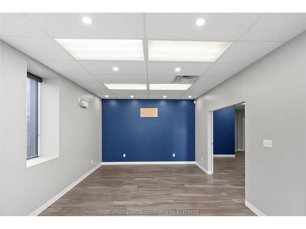 









545


Grand

Avenue East,
Chatham,




ON
N7L 3Z2


