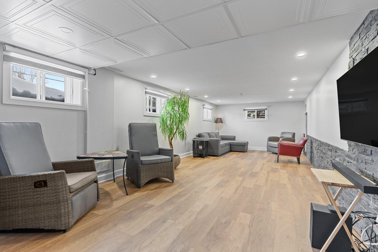 









49


Rue Jean-Talon

,
Repentigny (Repentigny),




QC
J6A3S5

