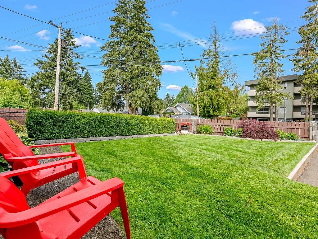 









1040


Cumberland

Rd,
Courtenay,




BC
V9N 2E6

