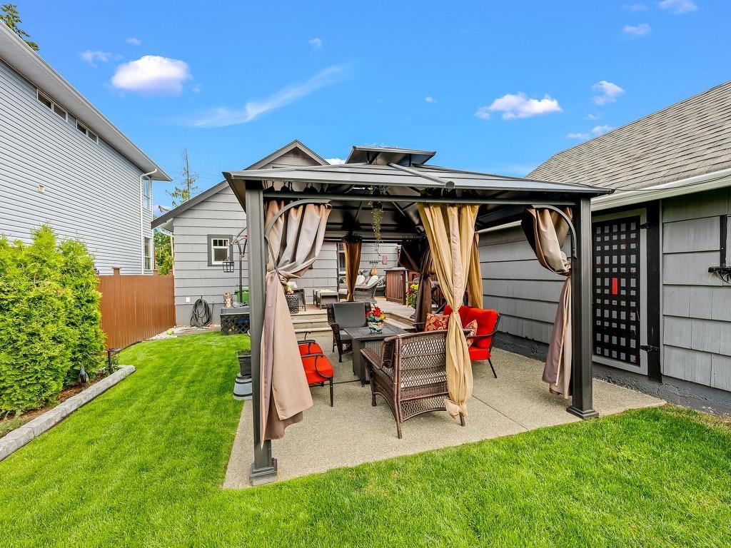 









1040


Cumberland

Rd,
Courtenay,




BC
V9N 2E6

