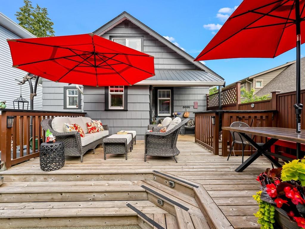 









1040


Cumberland

Rd,
Courtenay,




BC
V9N 2E6


