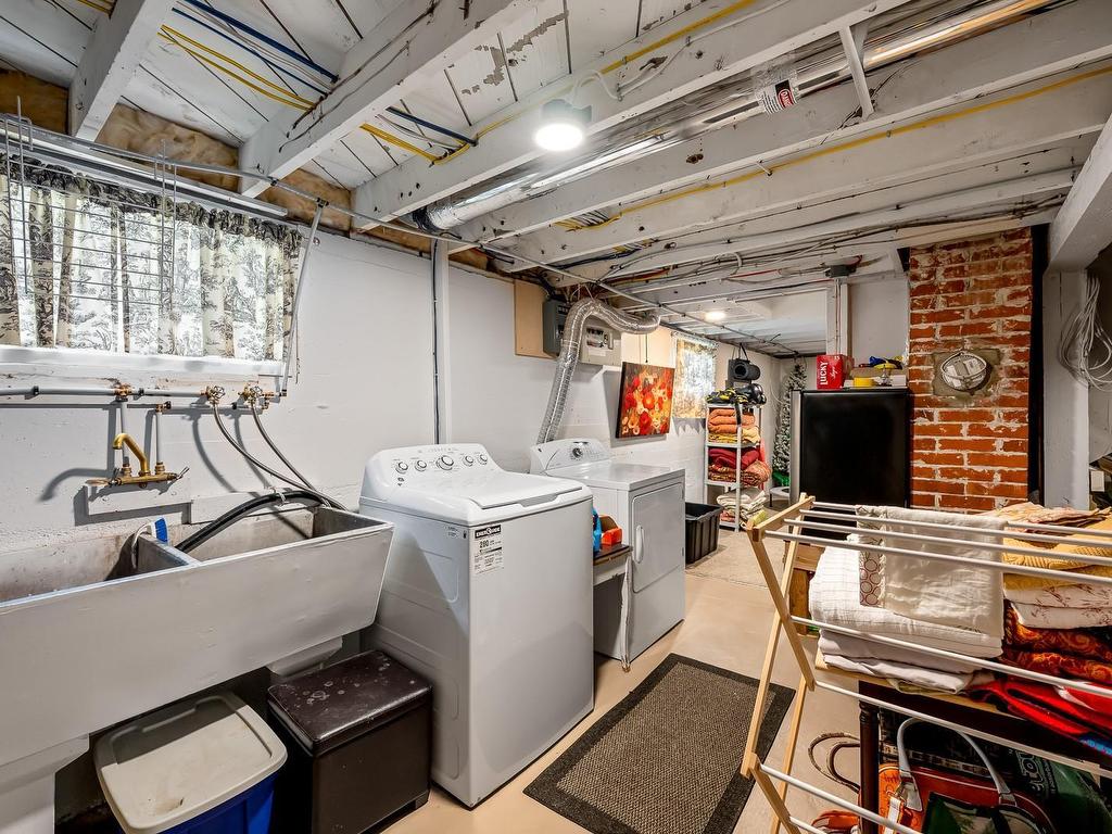 









1040


Cumberland

Rd,
Courtenay,




BC
V9N 2E6

