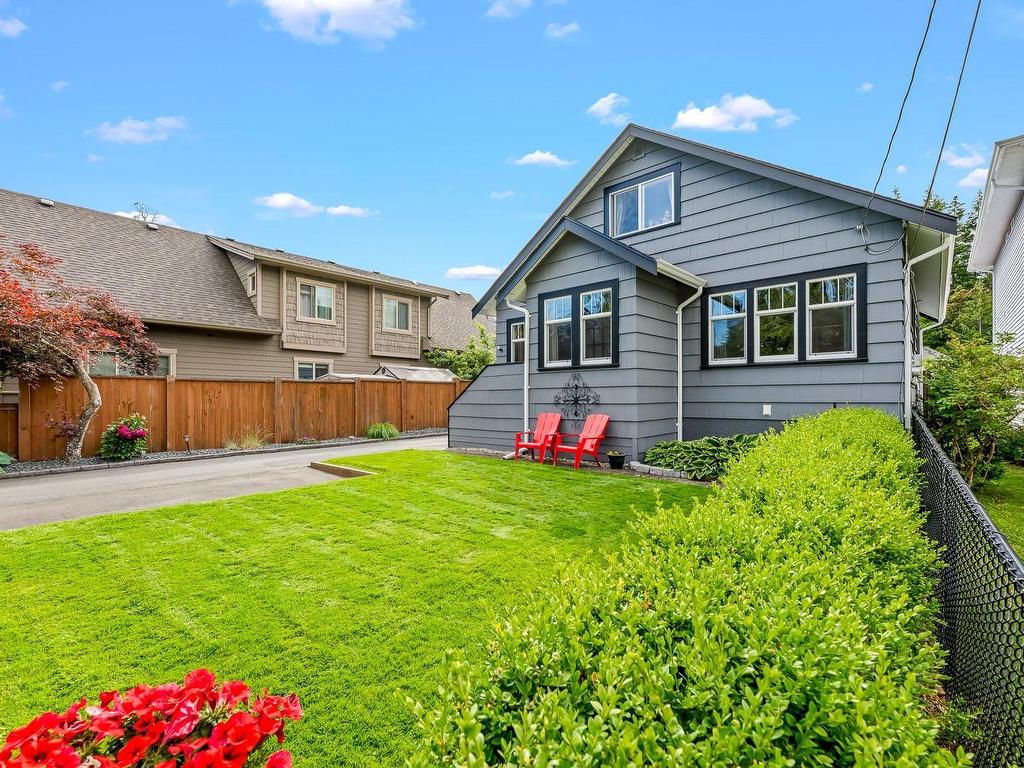 









1040


Cumberland

Rd,
Courtenay,




BC
V9N 2E6

