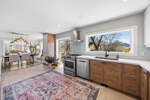 









3


Wildrose

Crescent,
Markham,




ON
L3T 1N6

