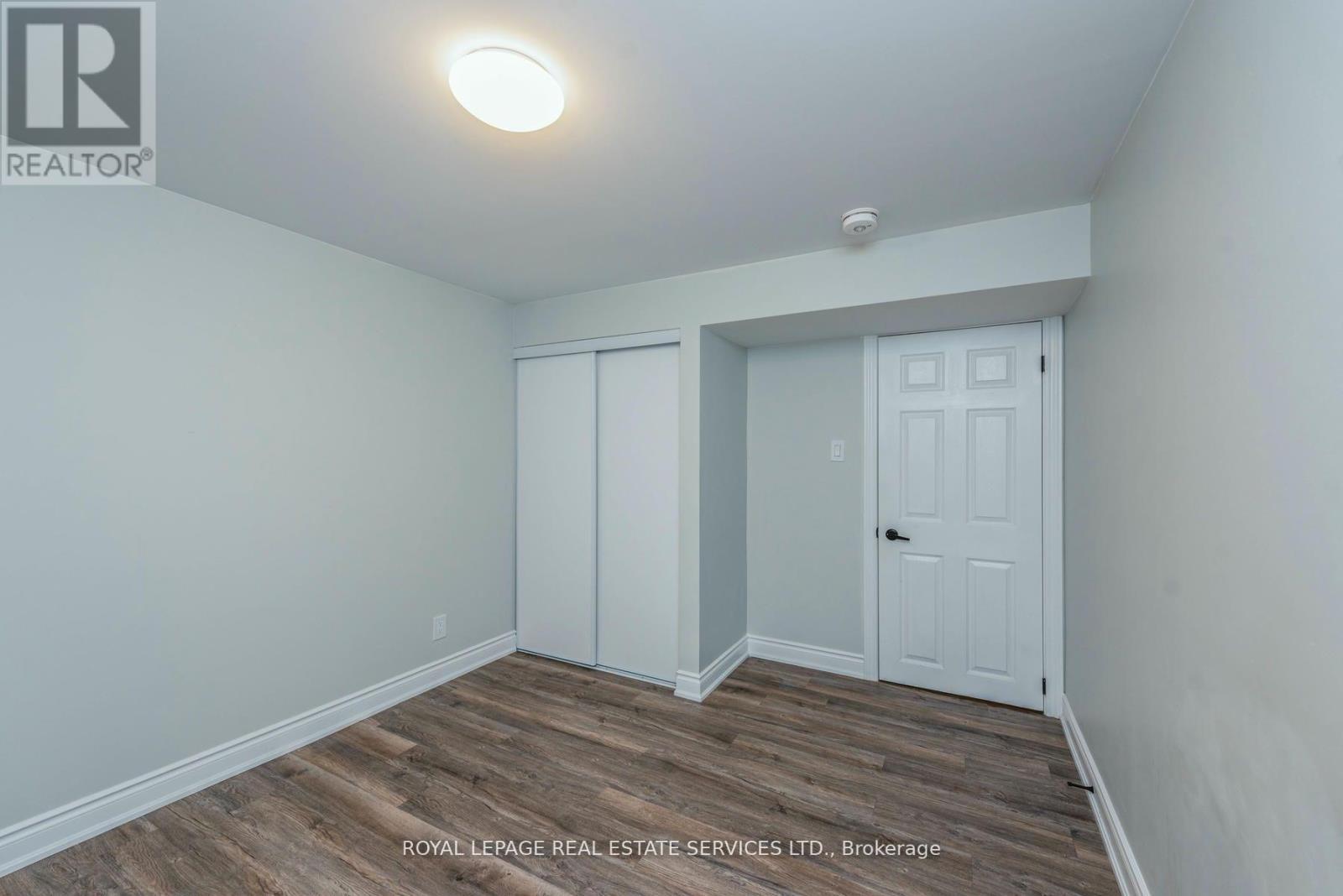 












BSMT - 3412 MARMAC CRESCENT

,
Mississauga,




Ontario
L5L4Z8

