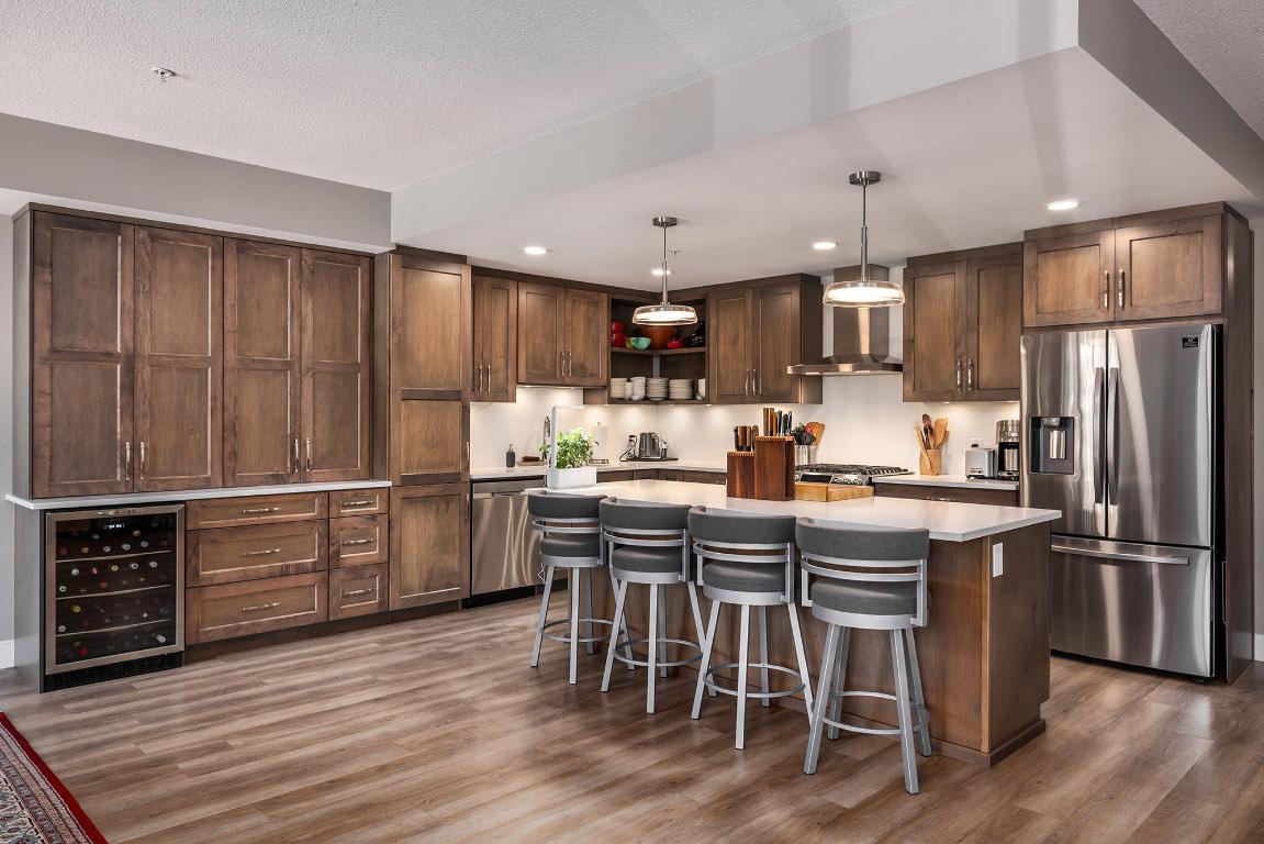 









529


Truswell

Road, 202,
Kelowna,




BC
V1W 3K7

