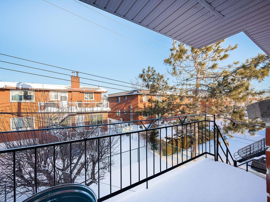 









8733


Rue Barbeau

,
Montréal (Saint-Léonard),




QC
H1R2N3


