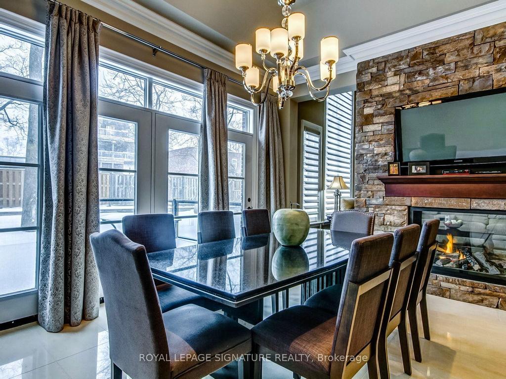 









69


Peter

Street,
Markham,




ON
L3P 2A7

