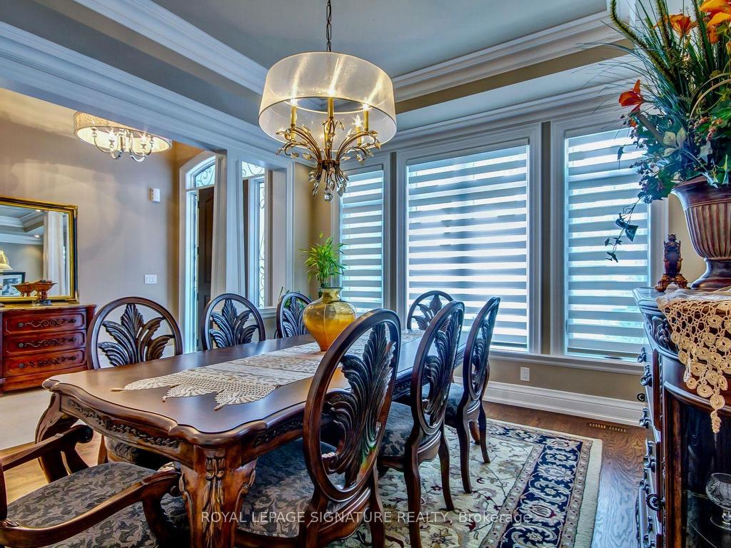 









69


Peter

Street,
Markham,




ON
L3P 2A7

