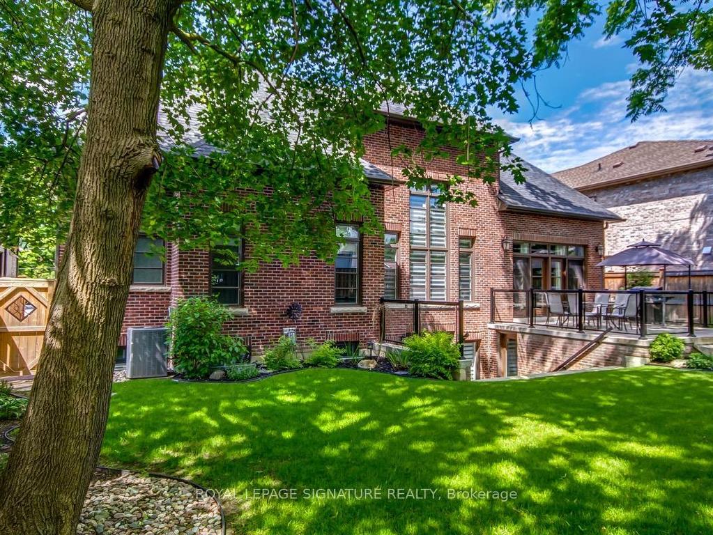 









69


Peter

Street,
Markham,




ON
L3P 2A7

