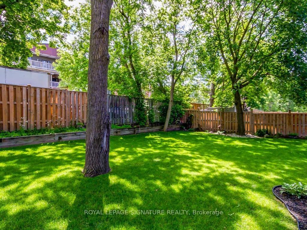 









69


Peter

Street,
Markham,




ON
L3P 2A7

