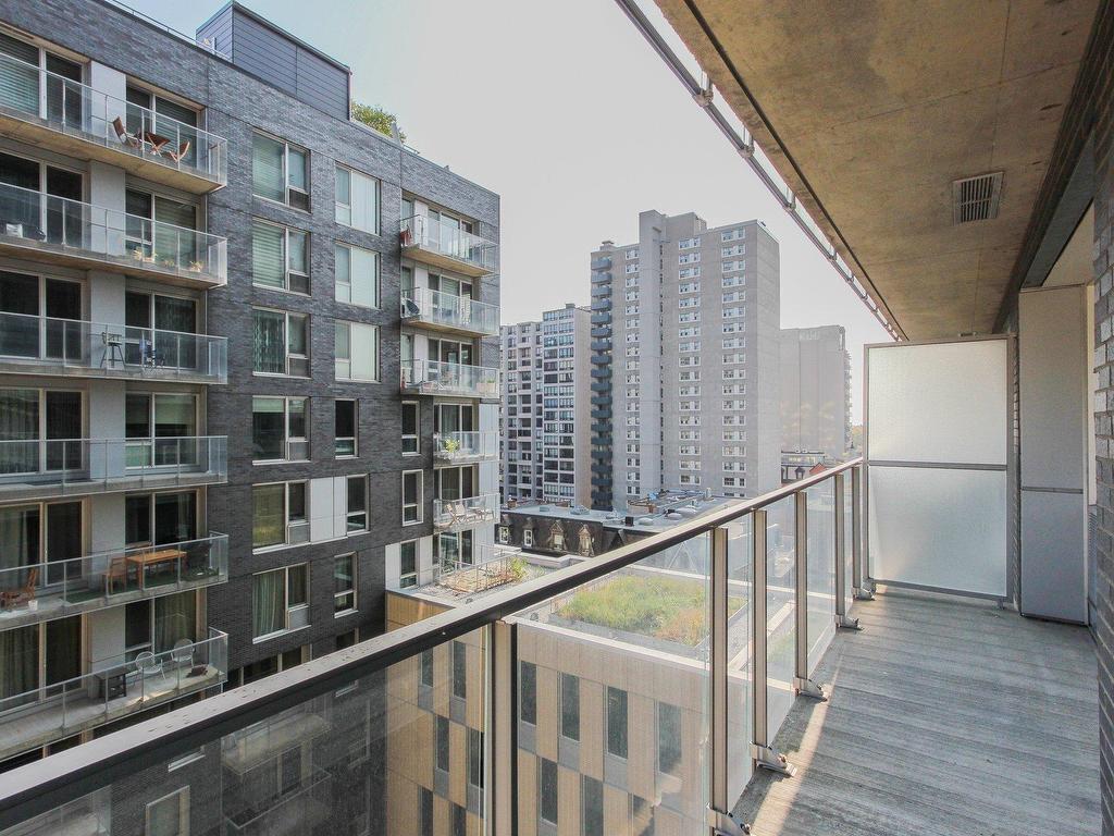 









1414


Rue Chomedey

, 850,
Montréal (Ville-Marie),




QC
H3H0A2

