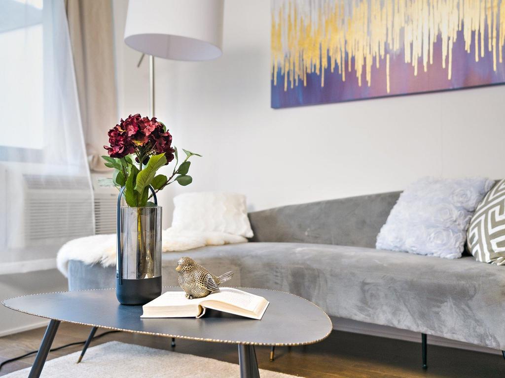 









1414


Rue Chomedey

, 950,
Montréal (Ville-Marie),




QC
H3H0A2

