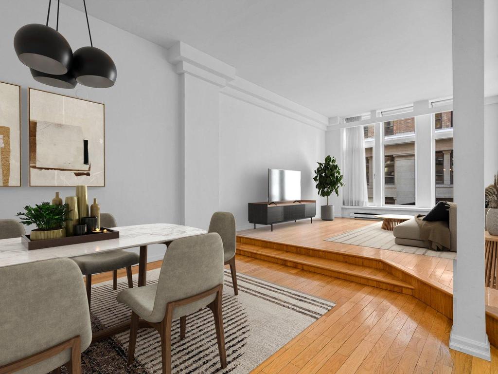 









285


Place D'Youville

, 17,
Montréal (Ville-Marie),




QC
H2Y2A4

