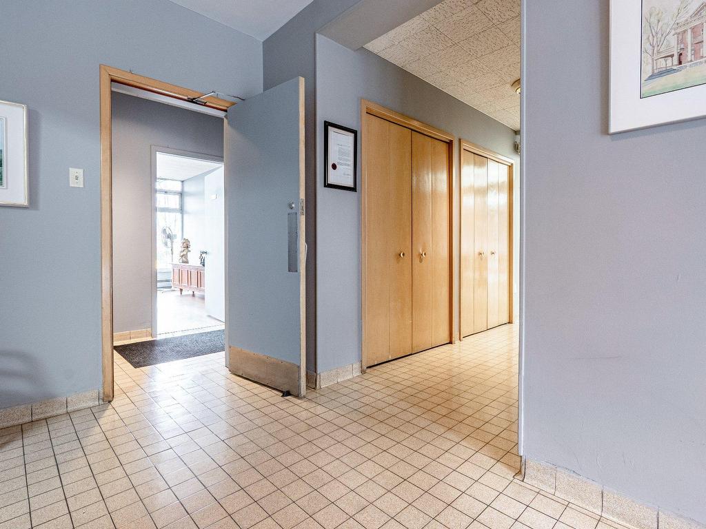 









525


Boul. Queen-Victoria

,
Sherbrooke (Les Nations),




QC
J1H3R4


