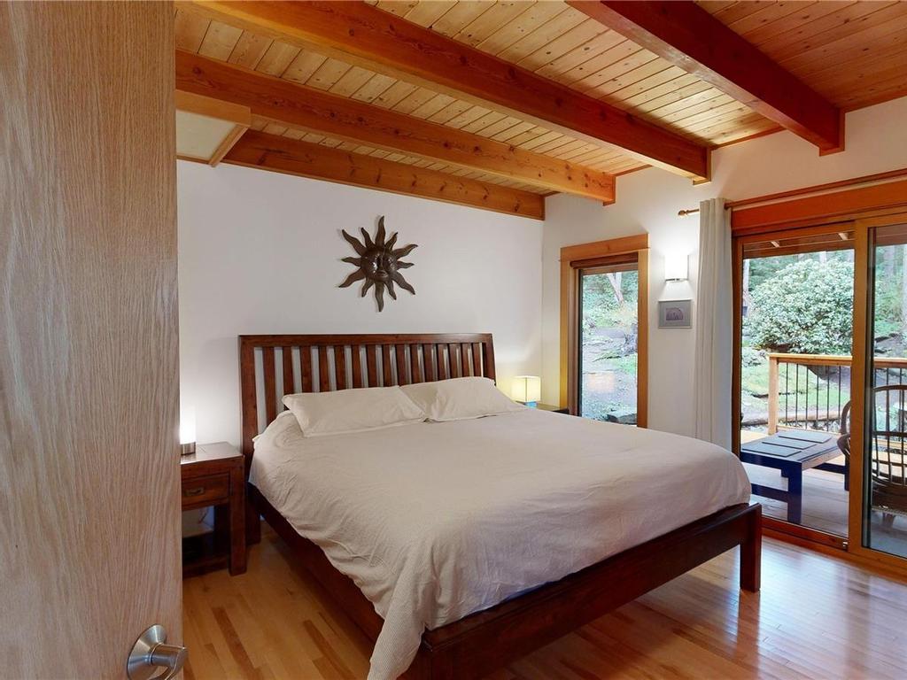 









211


Halibut

Hill,
Mudge Island,




BC
V0R 1X6

