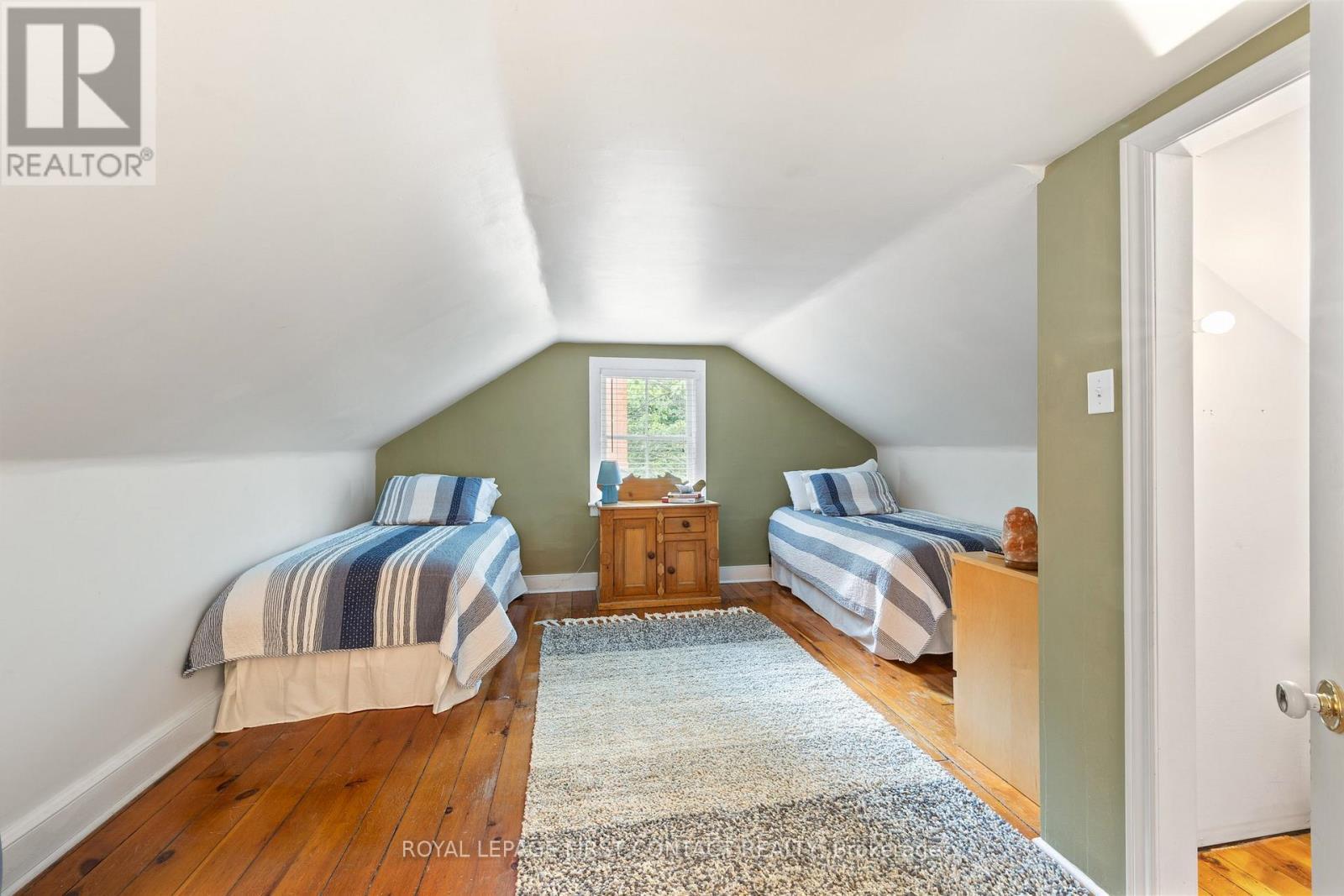 












311 TOLLENDAL MILL ROAD

,
Barrie,




Ontario
L4N7S6

