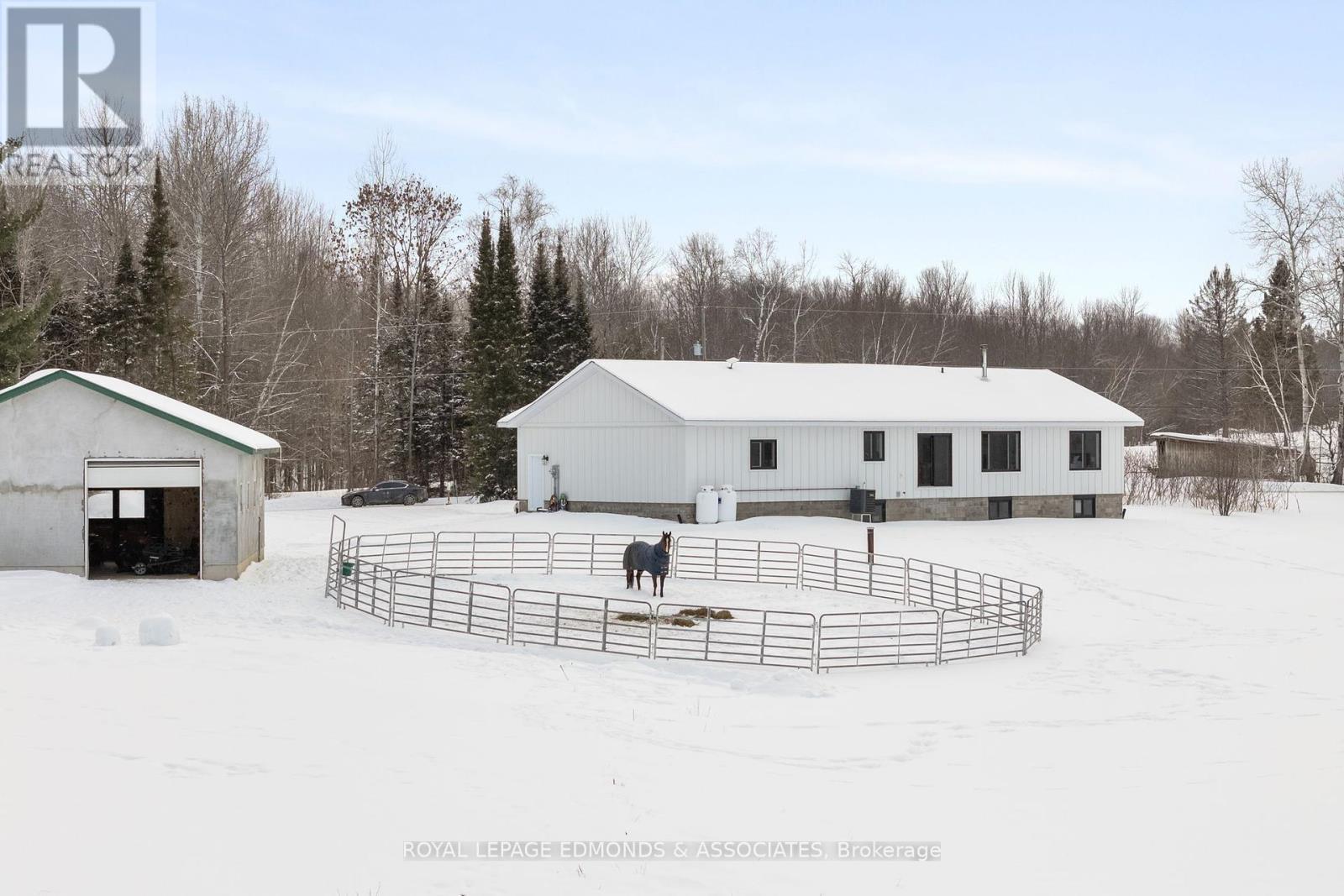 












276 JIM BARR ROAD

,
Horton,




Ontario
K7V3Z8

