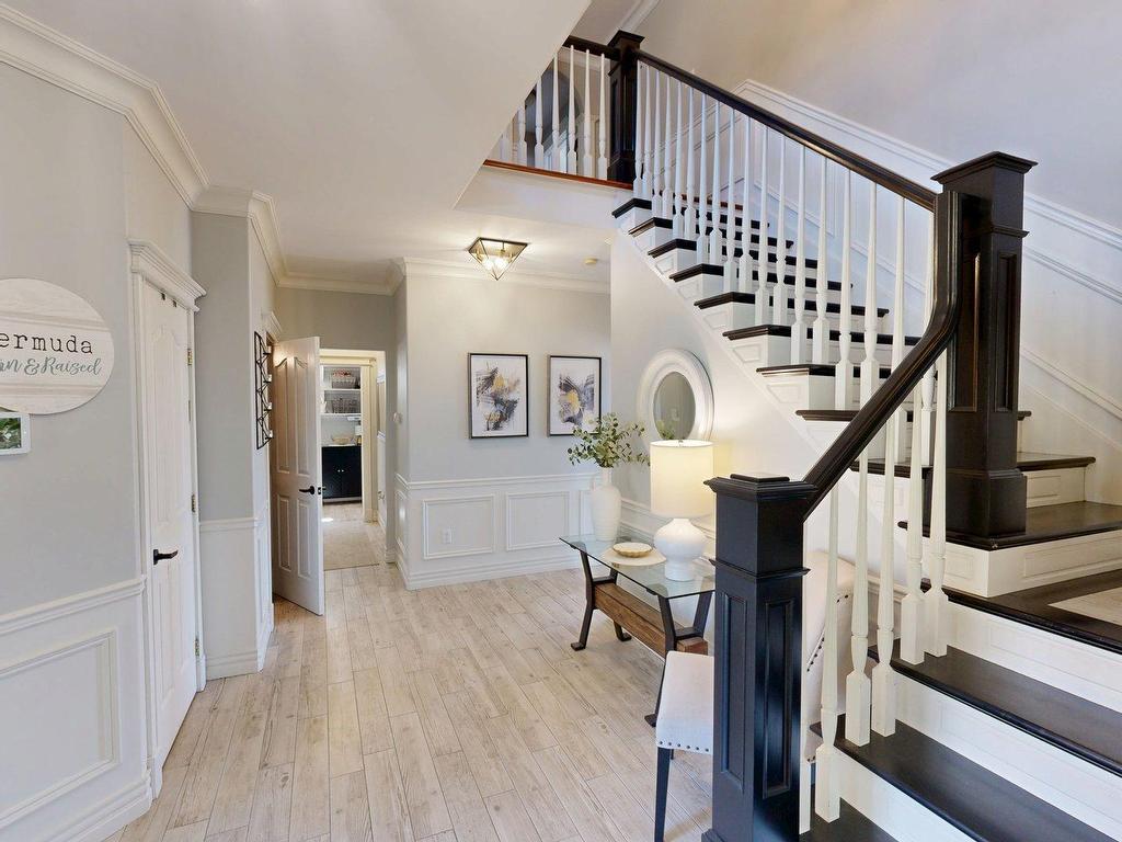 












927 Shore Drive

,
Bedford,




NS
B4A 2E6

