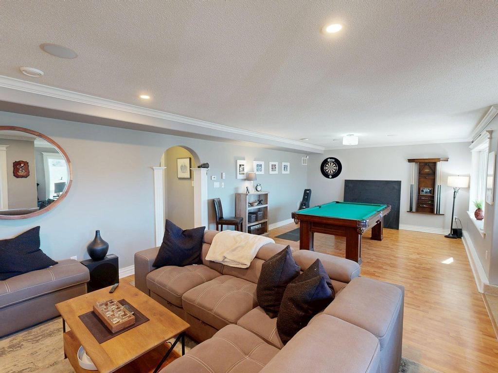 












927 Shore Drive

,
Bedford,




NS
B4A 2E6

