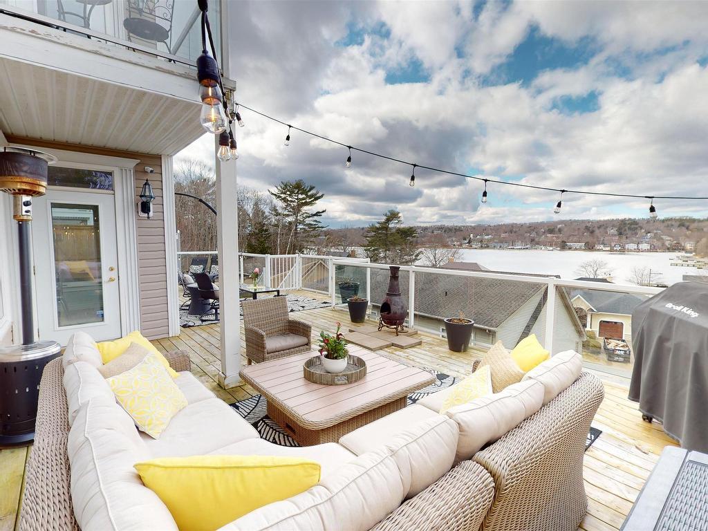 












927 Shore Drive

,
Bedford,




NS
B4A 2E6

