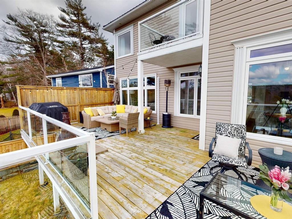 












927 Shore Drive

,
Bedford,




NS
B4A 2E6

