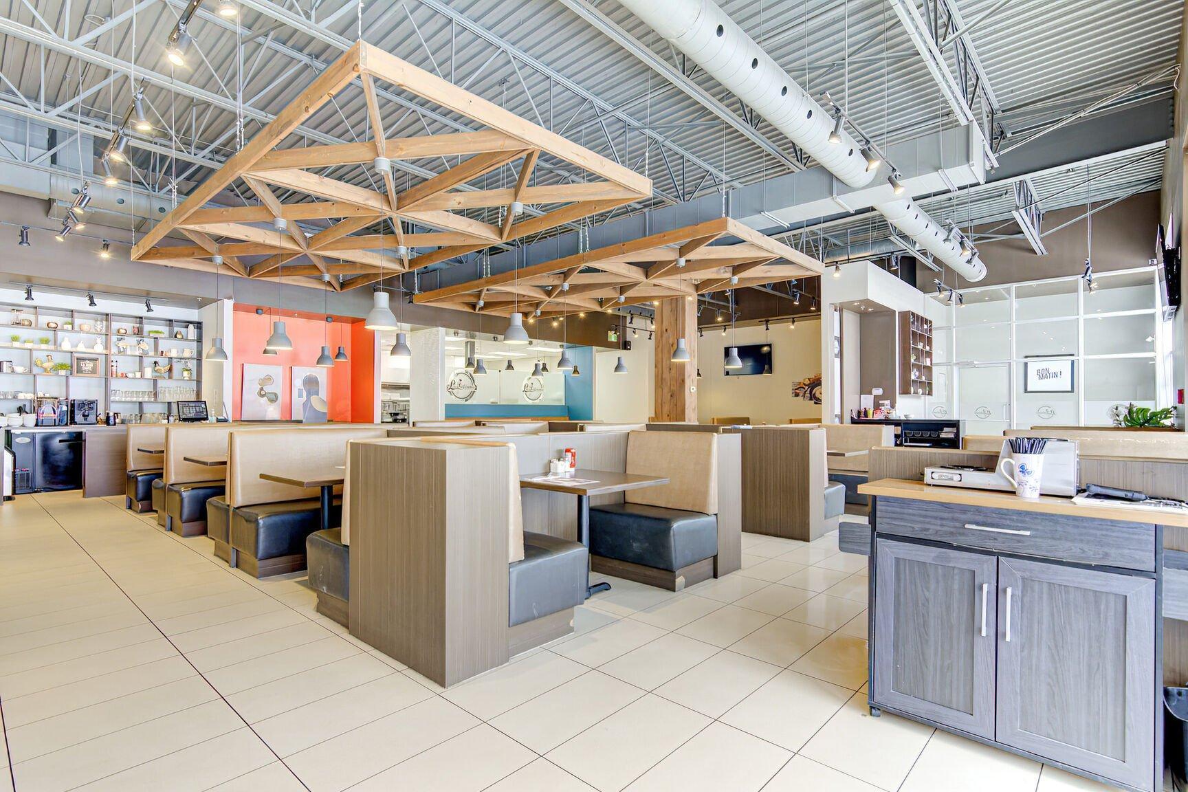 









9061


Route Sir-Wilfrid-Laurier

, 101,
Mirabel,




QC
J7N1L6

