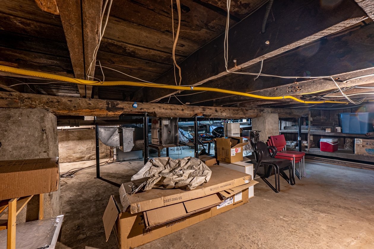 









660

 - 670


Rue Provost

,
Montréal (Lachine),




QC
H8S1M4

