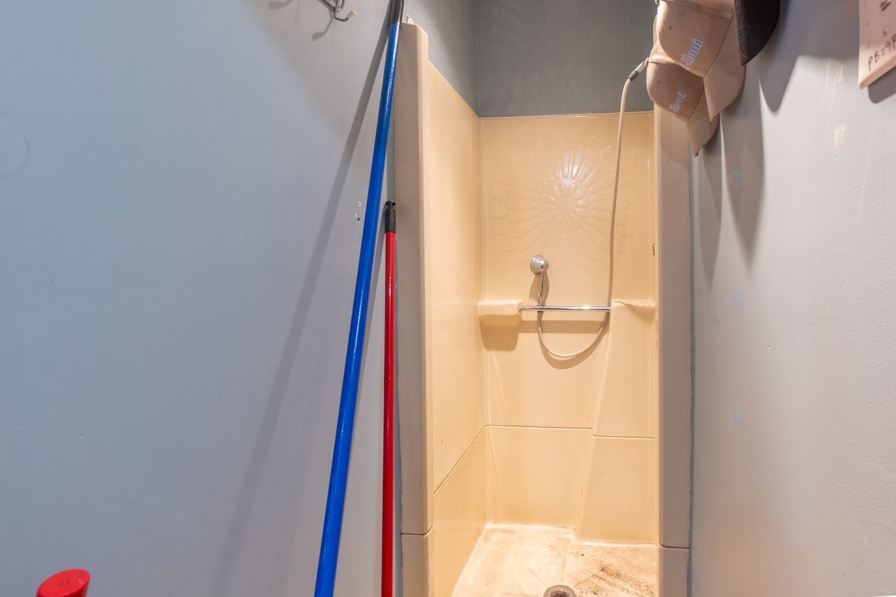 









660

 - 670


Rue Provost

,
Montréal (Lachine),




QC
H8S1M4

