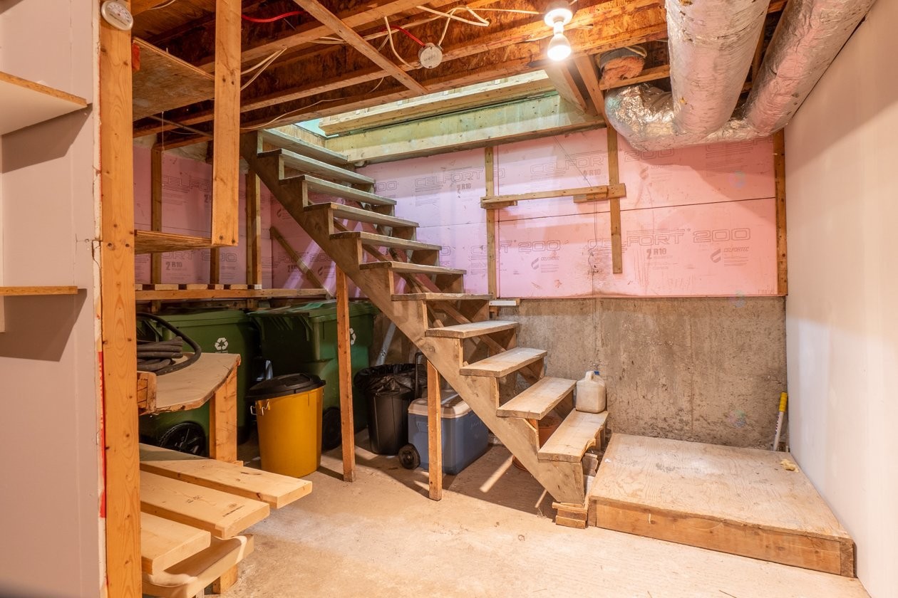 









660

 - 670


Rue Provost

,
Montréal (Lachine),




QC
H8S1M4

