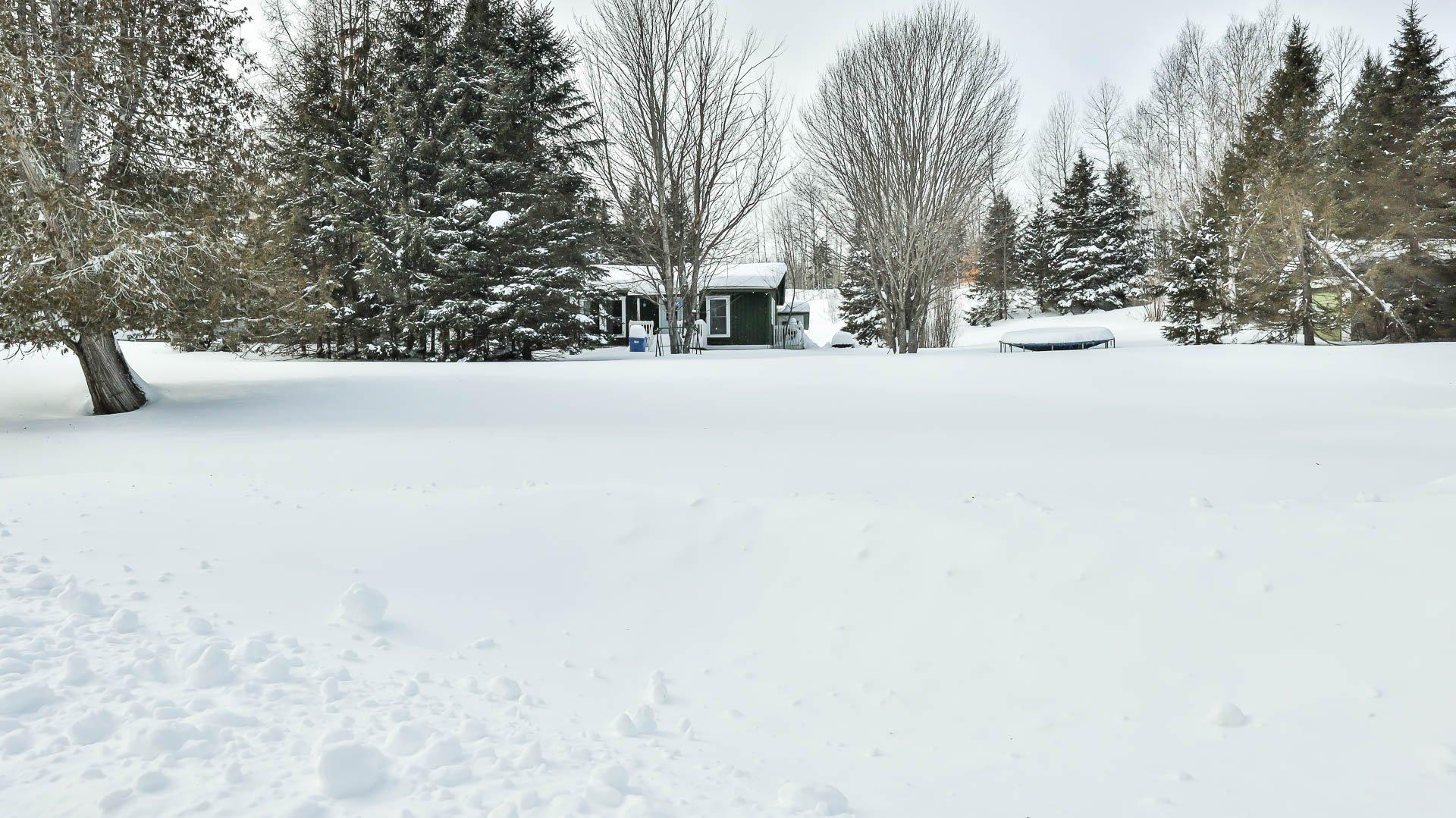 









6


Rue Séguin

,
Notre-Dame-de-la-Paix,




QC
J0V1P0

