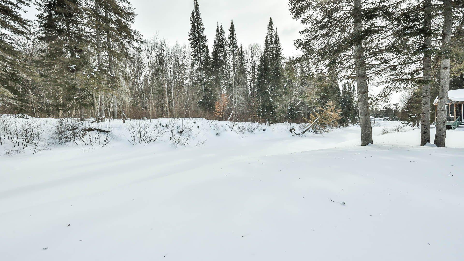 









6


Rue Séguin

,
Notre-Dame-de-la-Paix,




QC
J0V1P0

