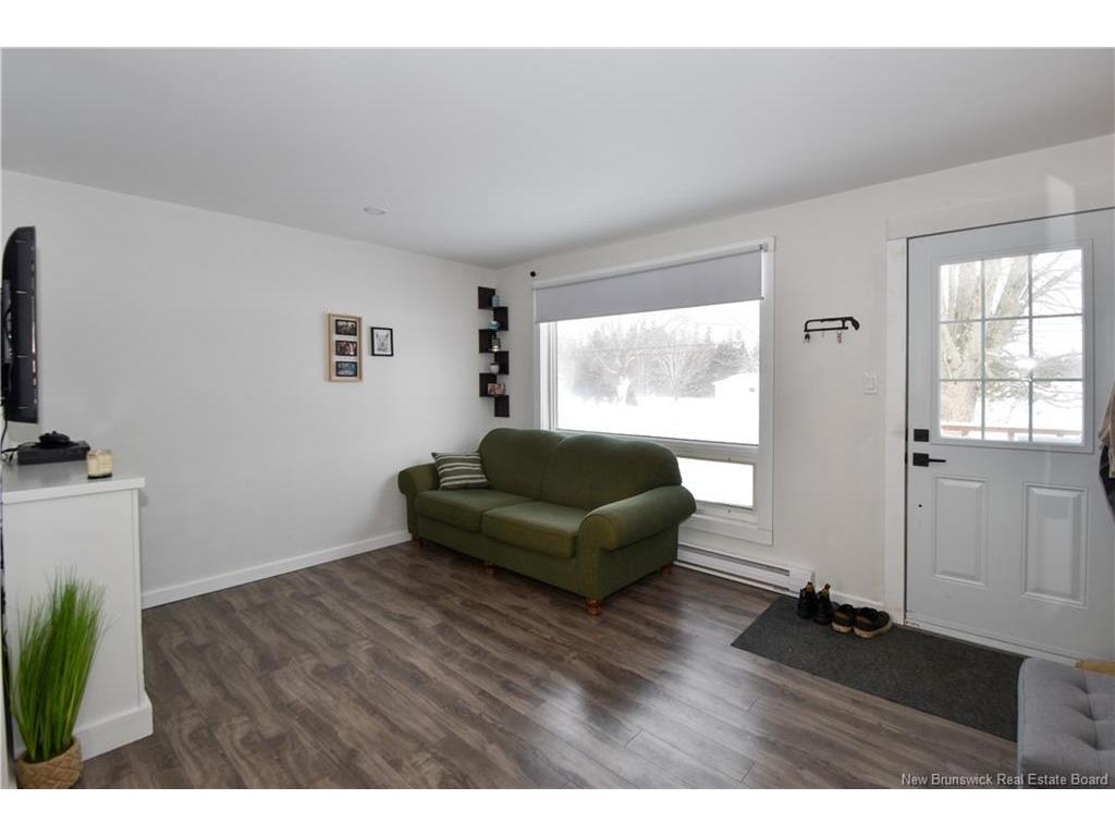 









749


Saint-Joseph

,
Saint-Léolin,




NB
E8N 2N8

