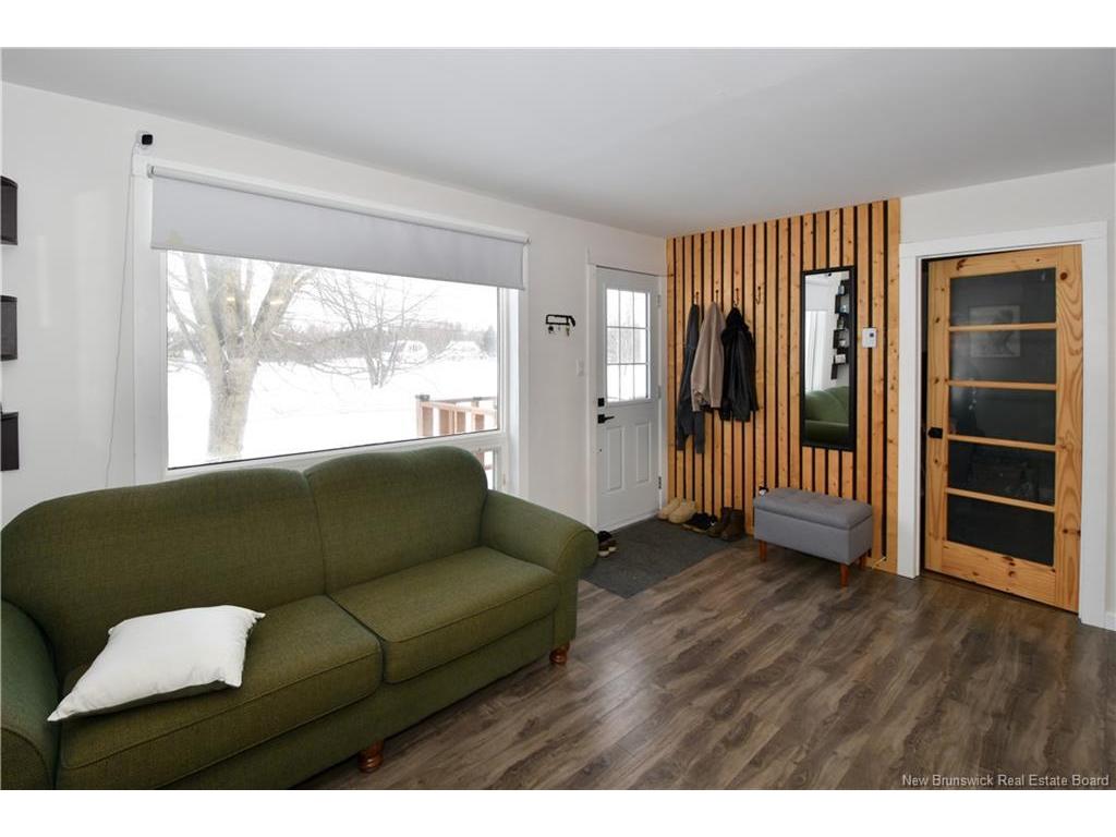









749


Saint-Joseph

,
Saint-Léolin,




NB
E8N 2N8

