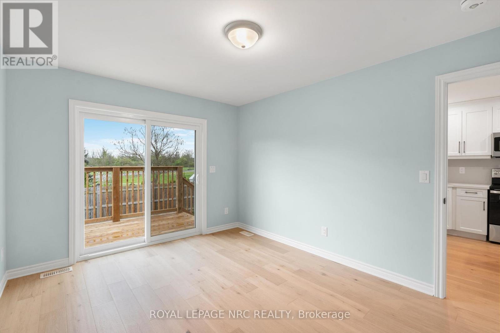 












137 ST. GEORGE STREET

,
Welland (Broadway),




Ontario
L3C5N7

