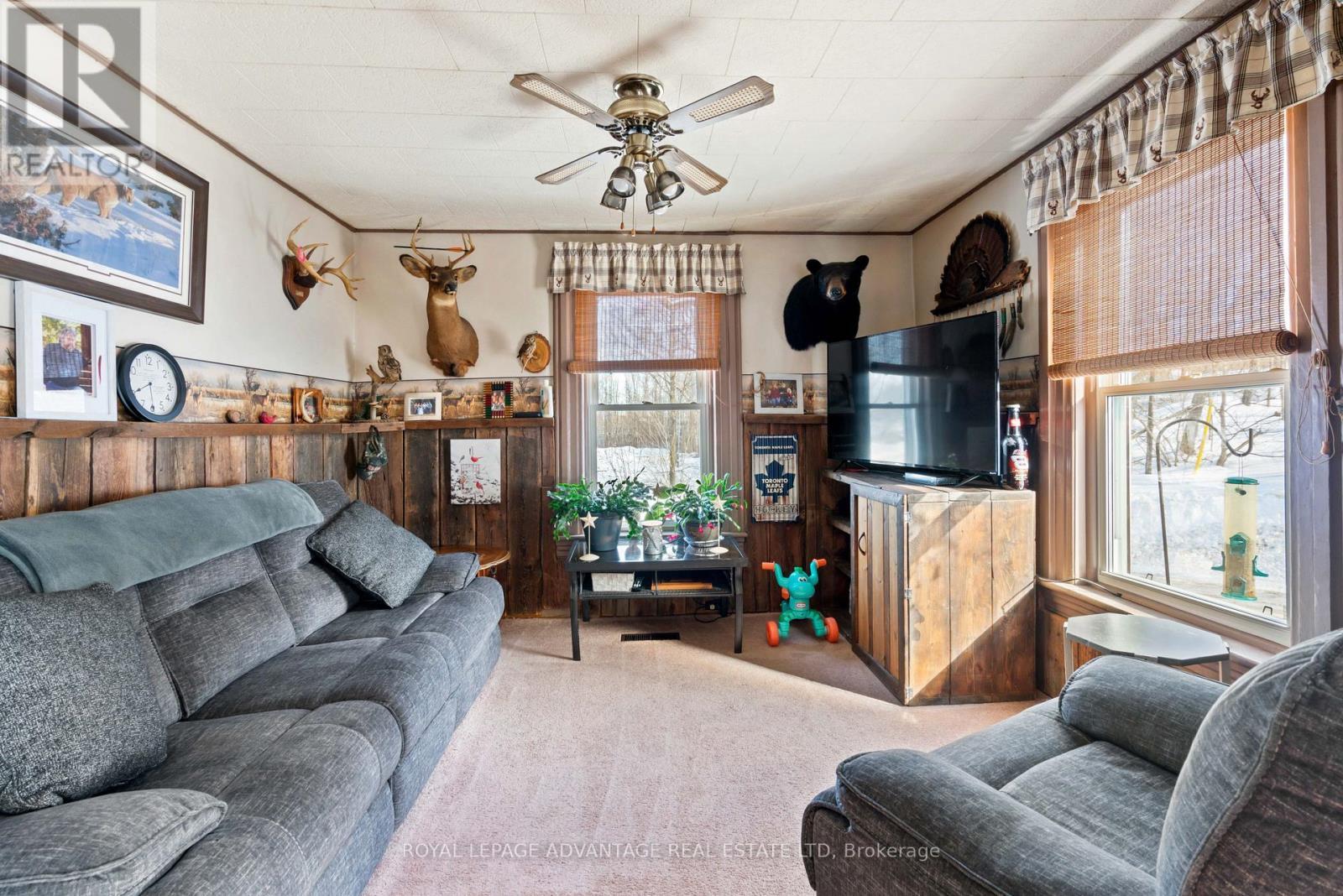 












37 WILLIAM STREET

,
Rideau Lakes,




Ontario
K0E1G0

