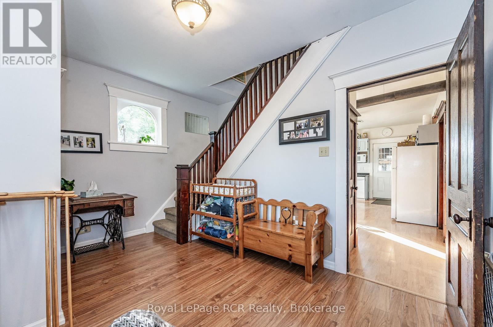 












183648 GREY ROAD 9 ROAD E

,
Southgate,







Ontario
N0G2A0


