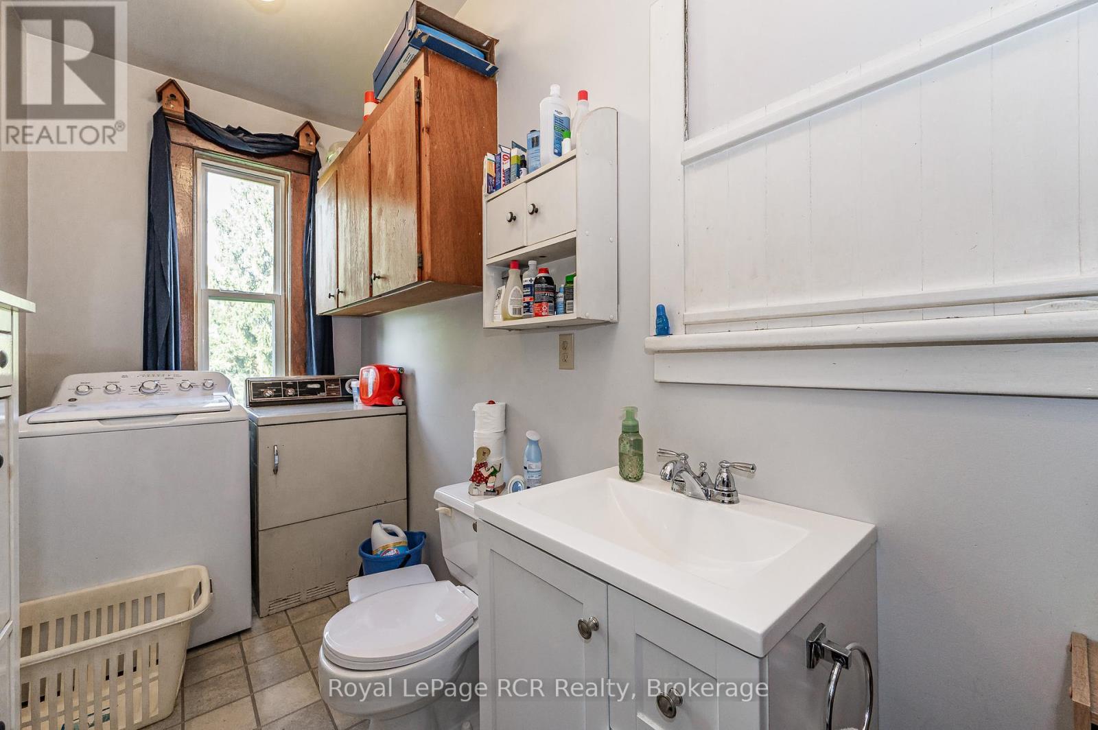 












183648 GREY ROAD 9 ROAD E

,
Southgate,







Ontario
N0G2A0

