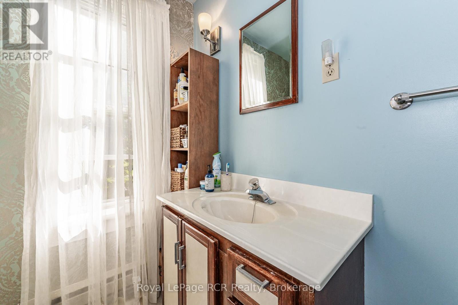 












183648 GREY ROAD 9 ROAD E

,
Southgate,







Ontario
N0G2A0

